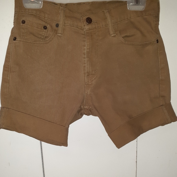 Tan Levi shorts - Picture 2 of 2